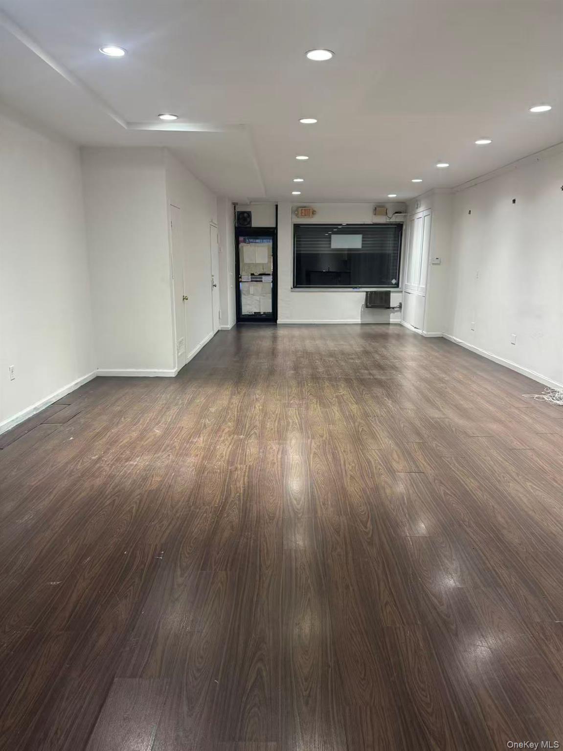 #3 photo, 43-53 162 Street, फ्लशिंग Flushing , NY 11358