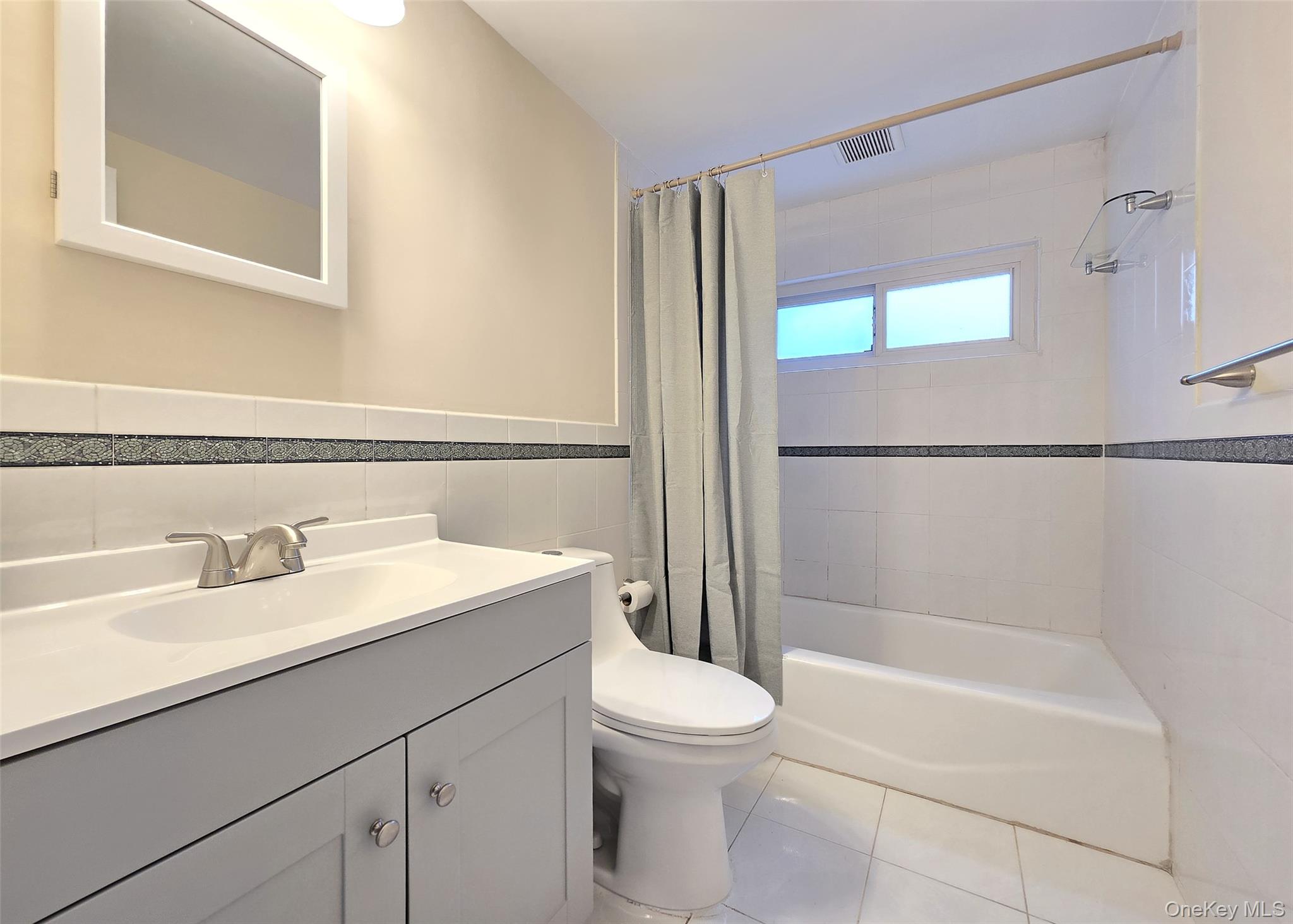 #10 photo, 2 Coed Lane, Farmingville , NY 11738