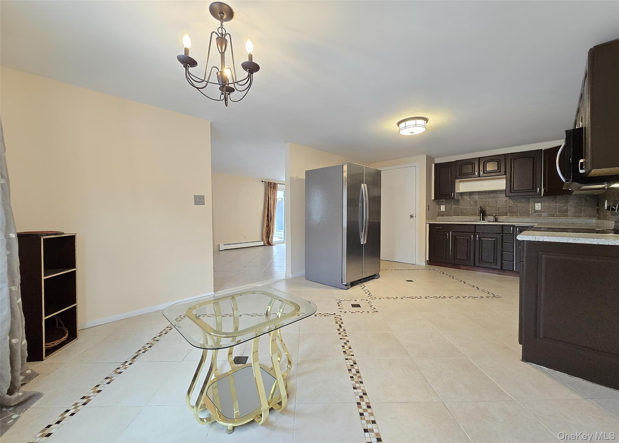 #5 photo, 2 Coed Lane, Farmingville , NY 11738