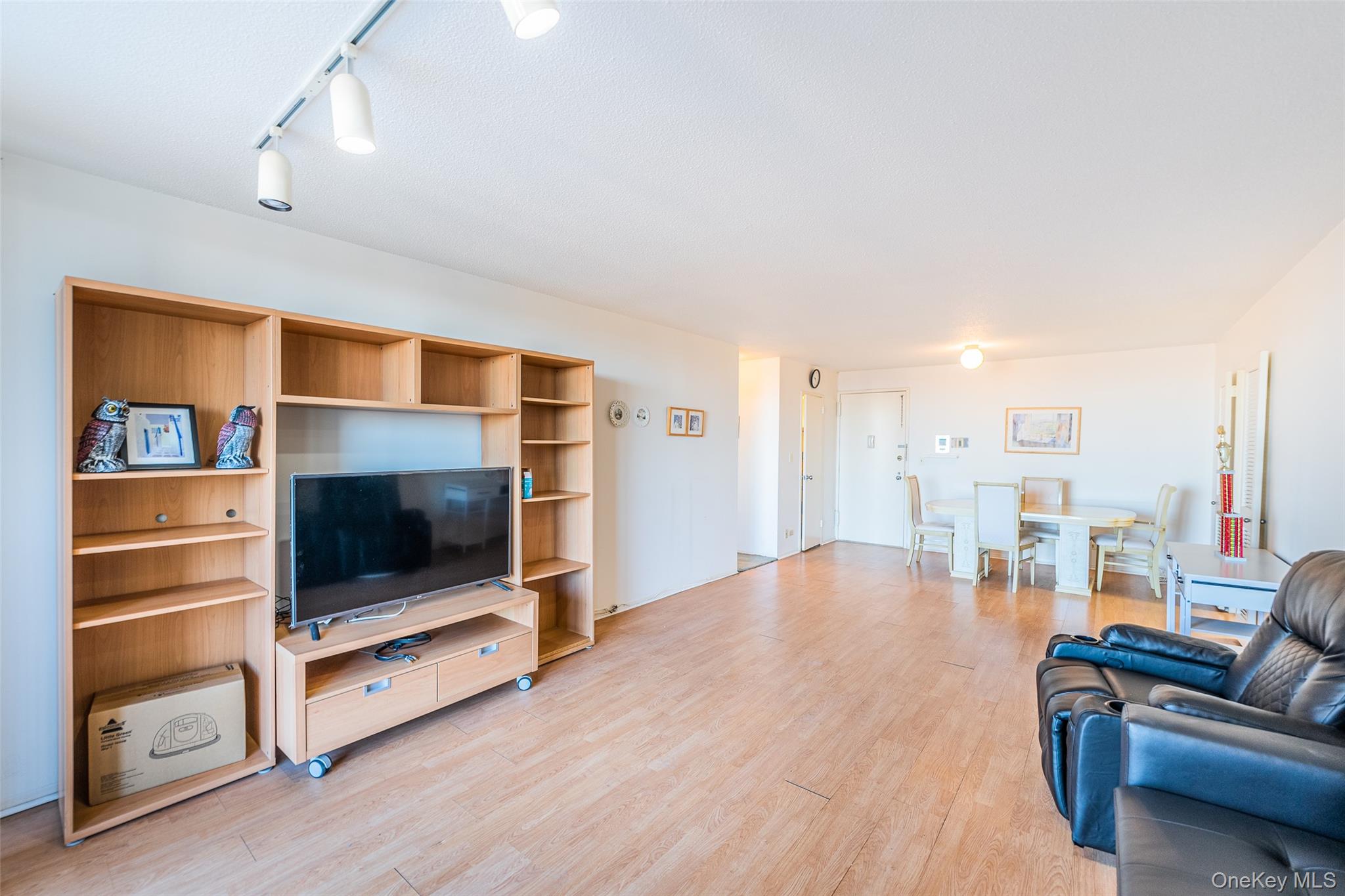 #20 photo, 1 Bay Club Drive, बेसाइड Bayside , NY 11360