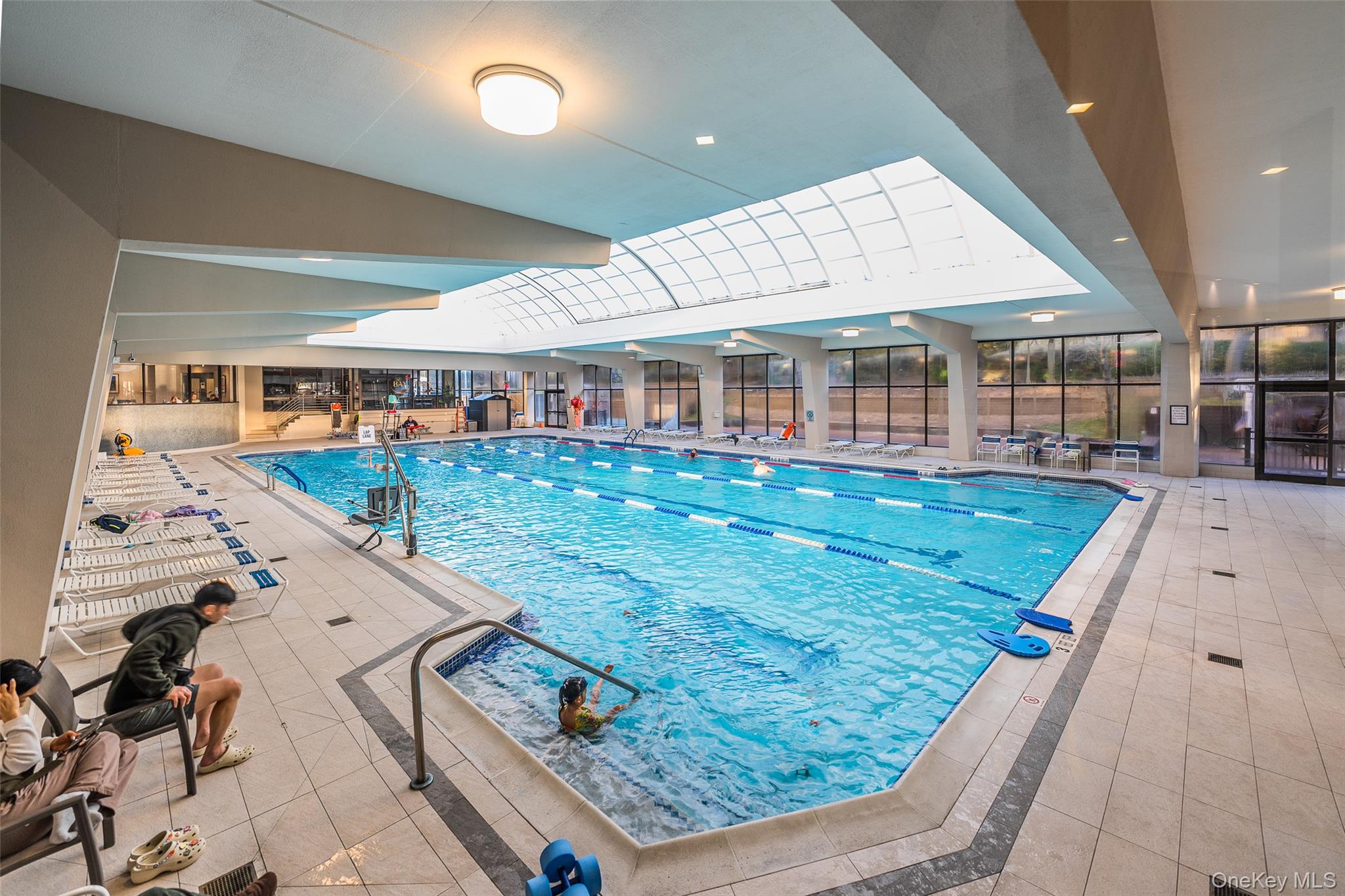 #5 photo, 1 Bay Club Drive, बेसाइड Bayside , NY 11360