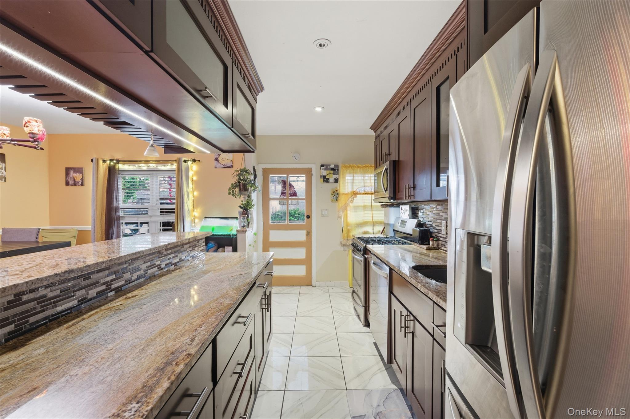 #15 photo, 1408 Astor Avenue, ब्रोंक्स Bronx , NY 10469