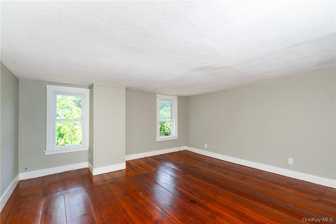 #17 photo, 5627 Route 22, Millerton , NY 12546