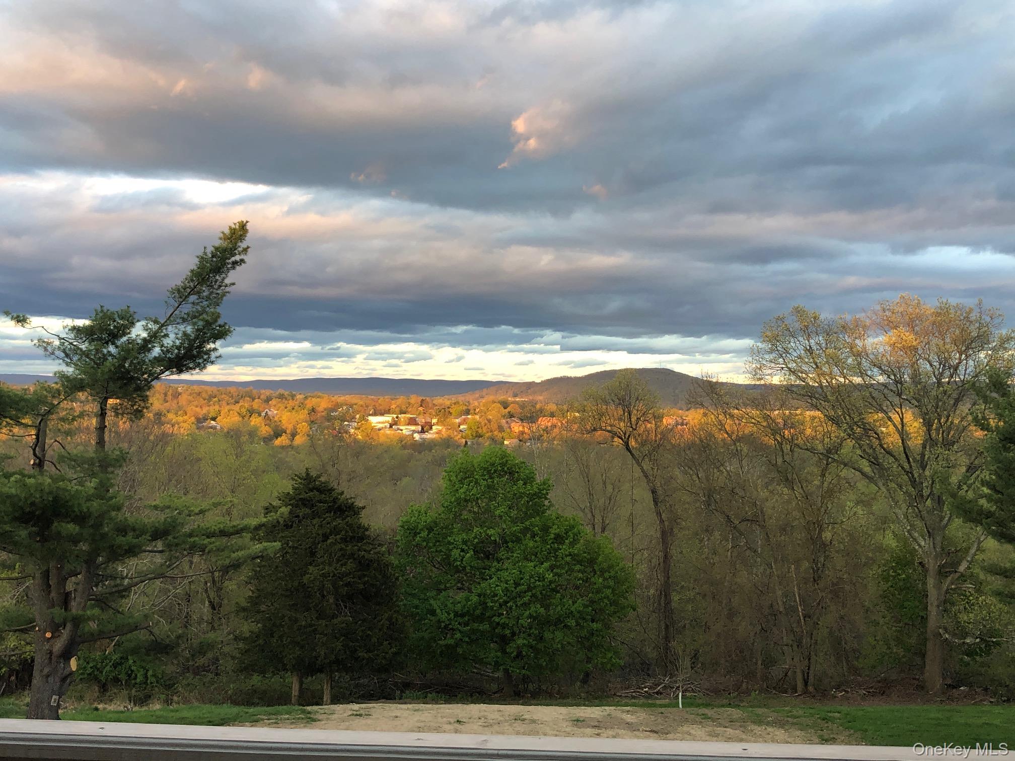 #15 photo, 322 SUNSET HILL Road, 뉴욕주 Beacon , NY 12508