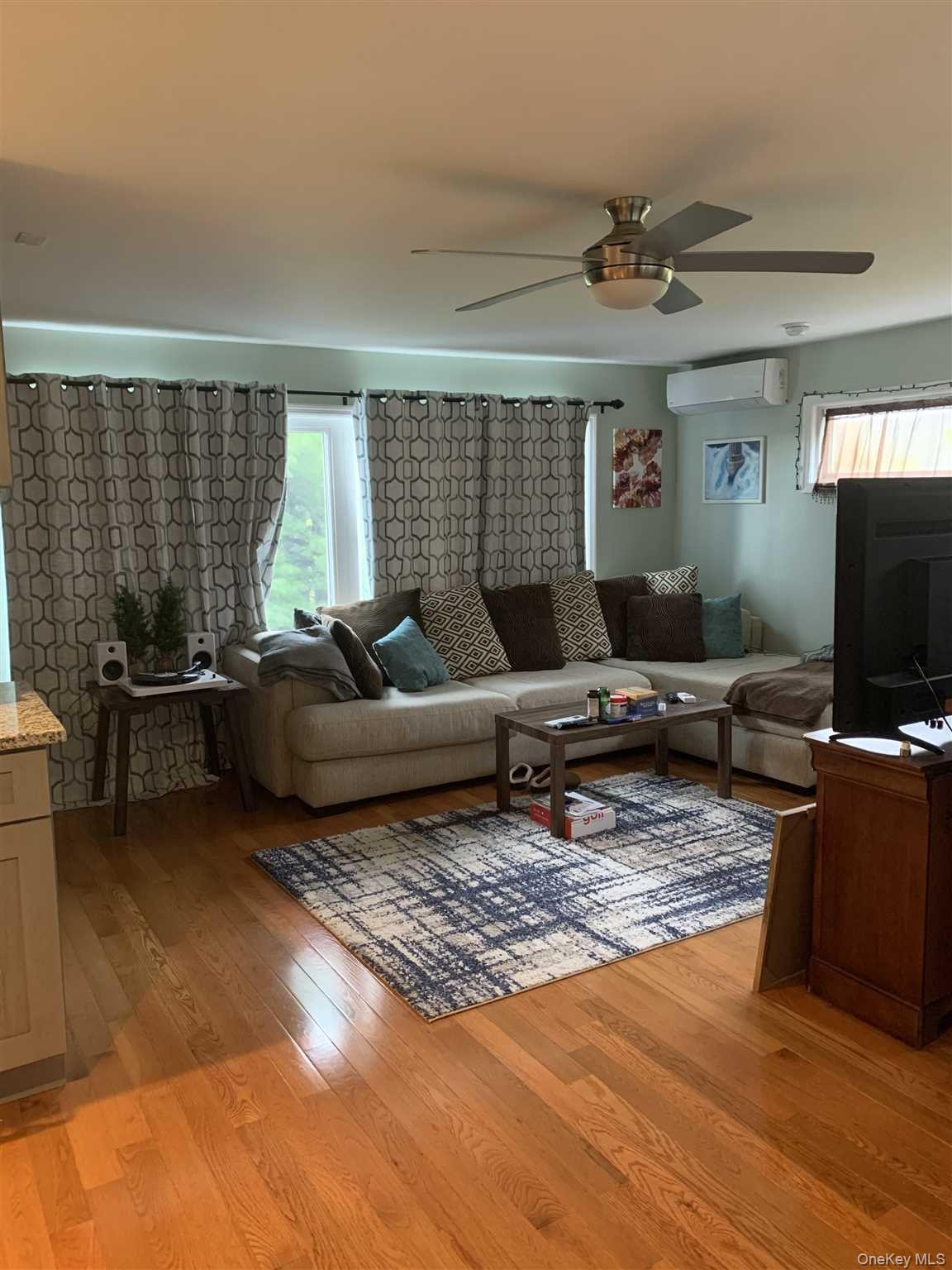 #6 photo, 322 SUNSET HILL Road, Beacon , NY 12524