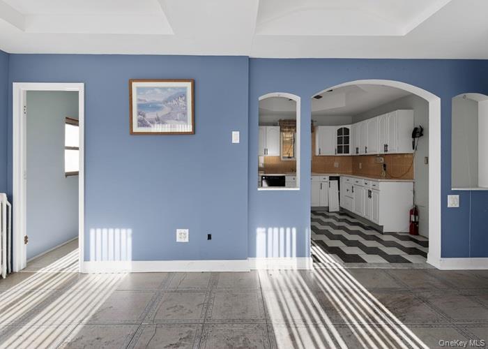 #7 photo, 40 MCLAUGHLIN Street, Staten Island , NY 10305