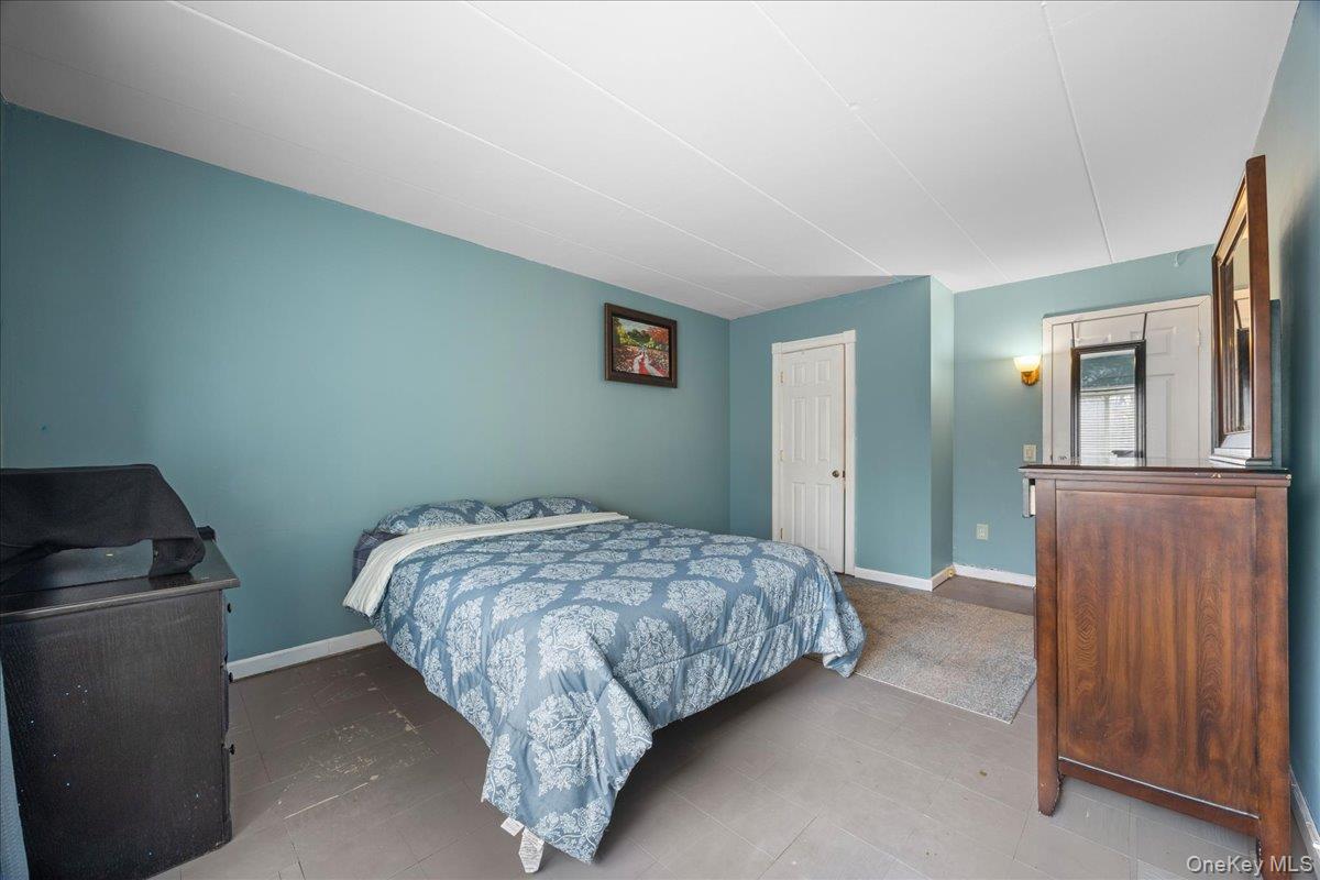 #11 photo, 2035 Central Park Avenue, Yonkers , NY 10710