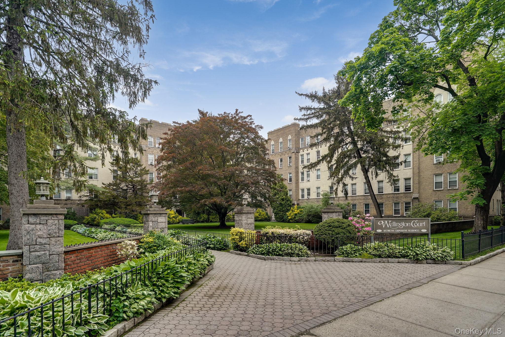 #20 photo, 472 Gramatan Avenue, Mount Vernon , NY 10552