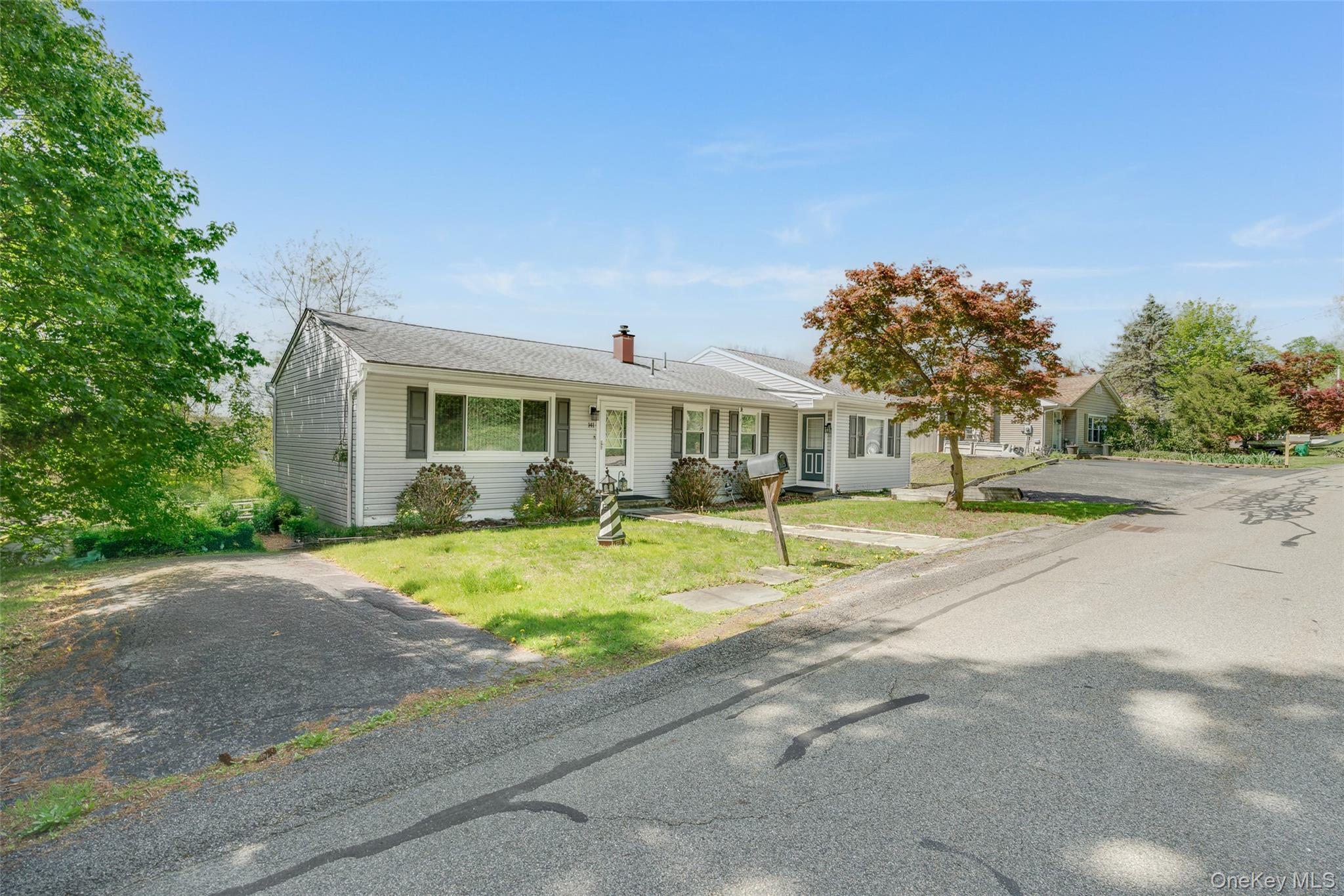 #1 photo, 141 South Avenue, 뉴욕주 Beacon , NY 12508