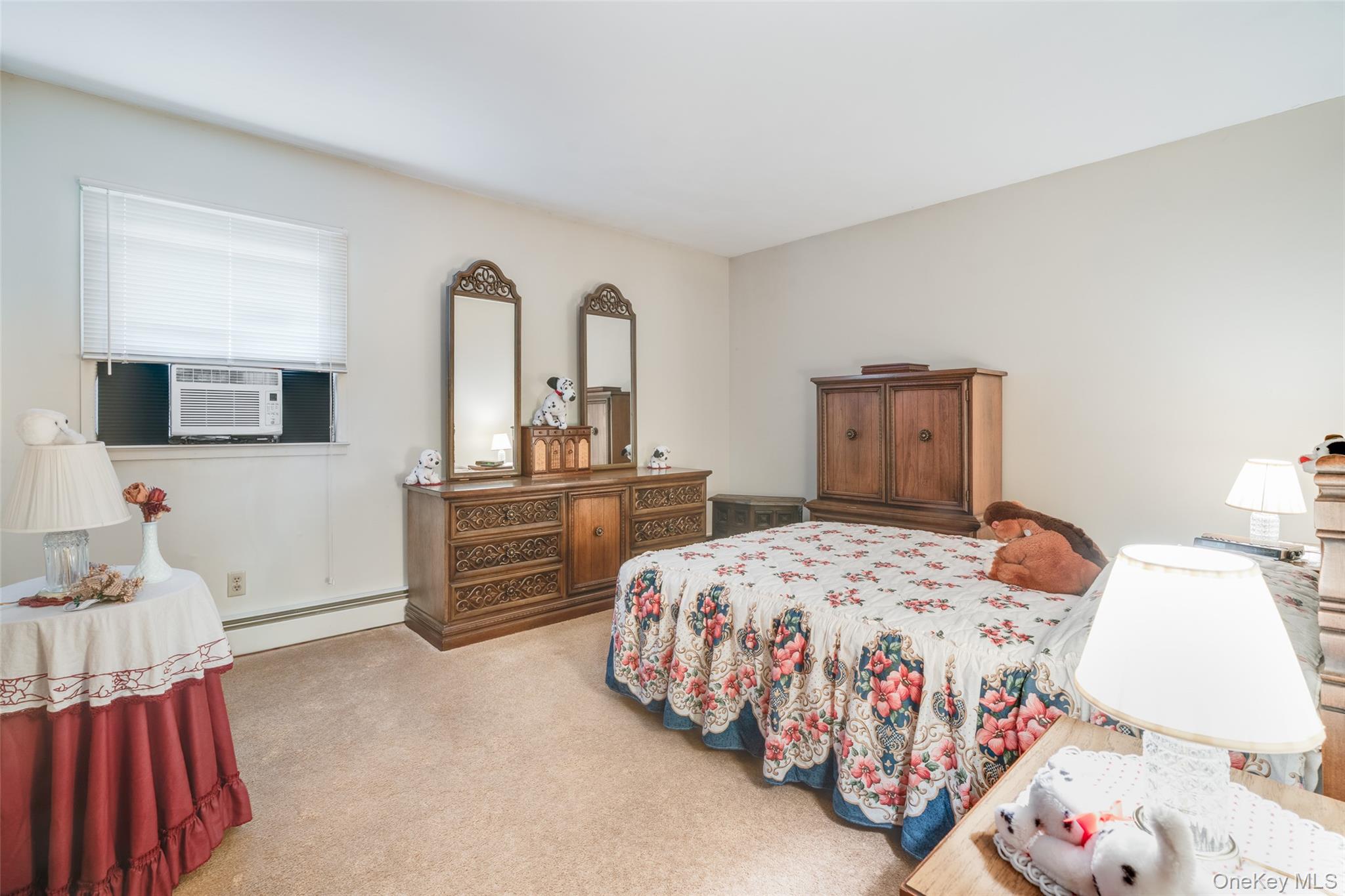 #14 photo, 141 South Avenue, 뉴욕주 Beacon , NY 12508