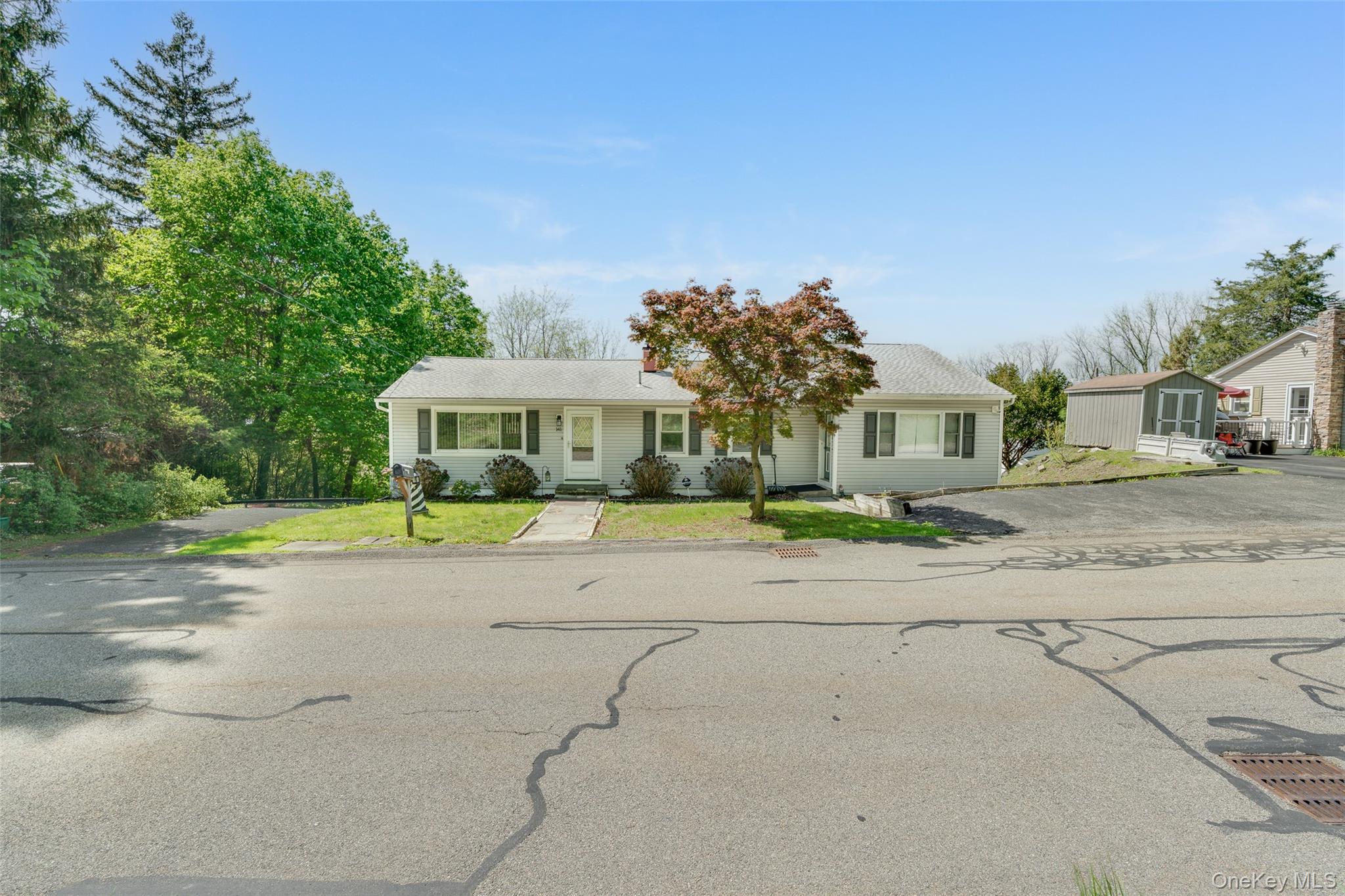 #2 photo, 141 South Avenue, 뉴욕주 Beacon , NY 12508