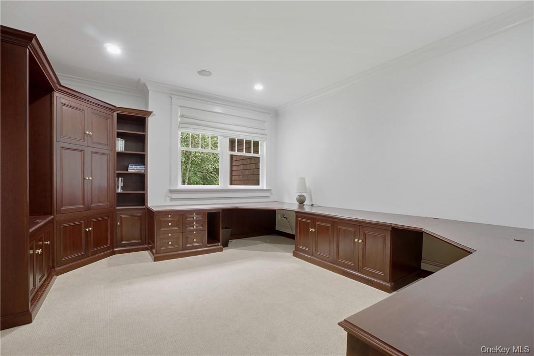 #13 photo, 8 Brady Road, Bedford Corners , NY 10549