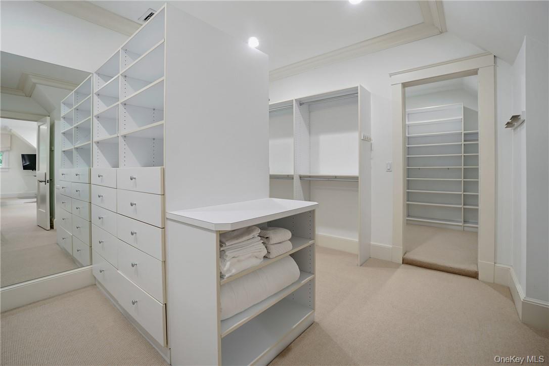 #17 photo, 8 Brady Road, Bedford Corners , NY 10549