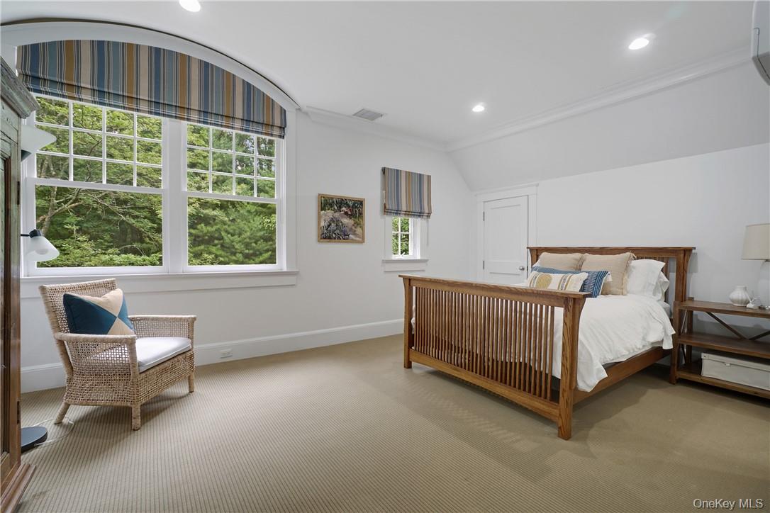 #20 photo, 8 Brady Road, Bedford Corners , NY 10549