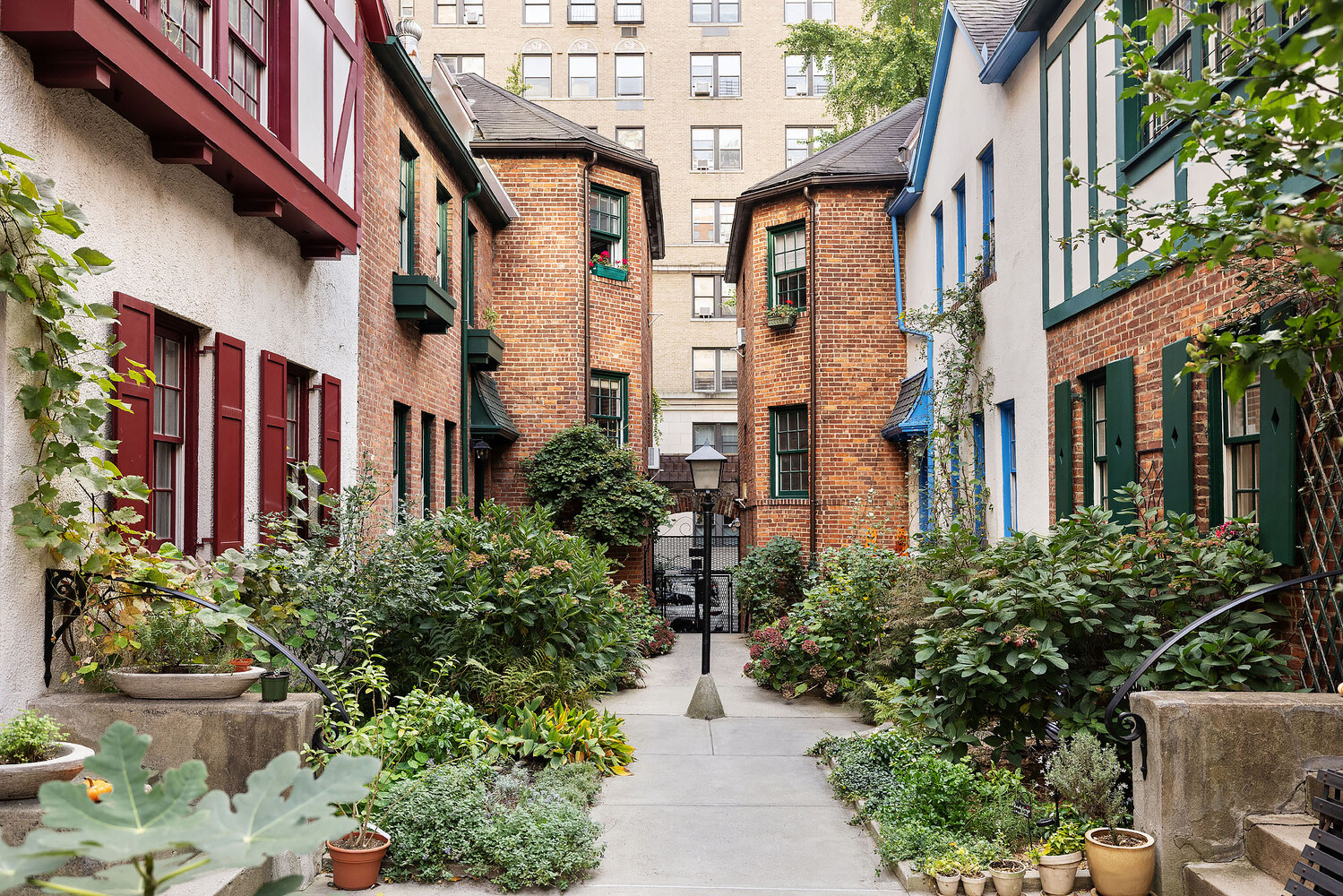 #1 photo, 267 W 94TH Street, 맨해튼 Upper West Side , NY 10025