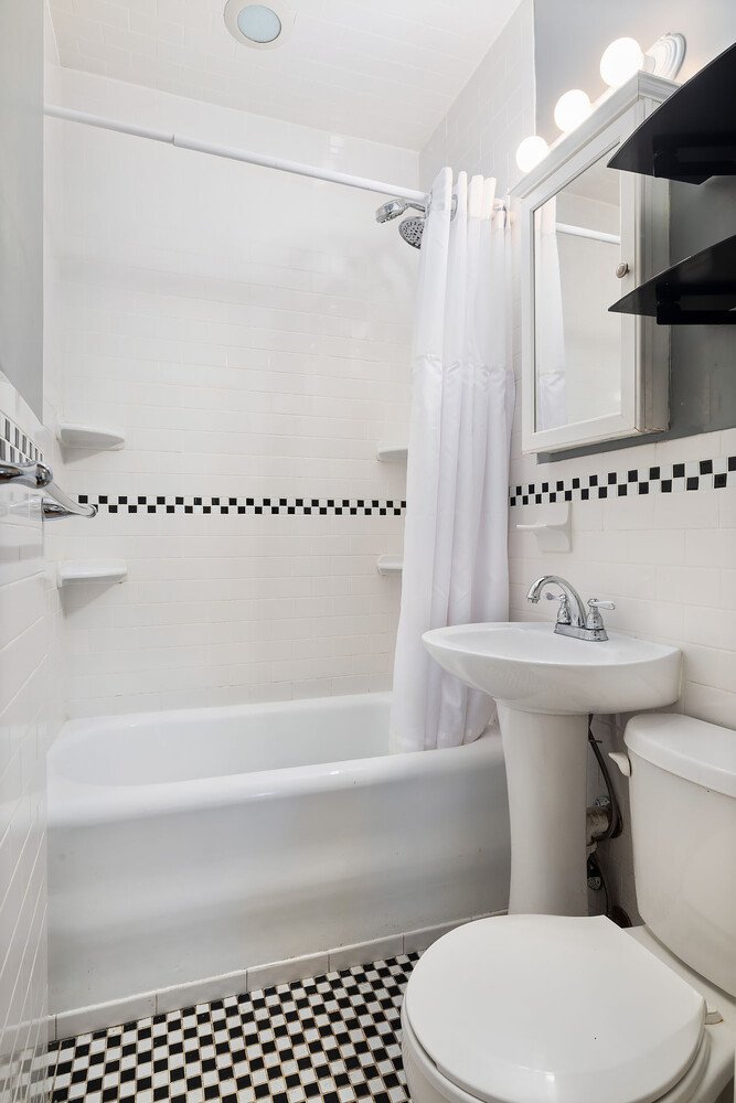 #10 photo, 267 W 94TH Street, 맨해튼 Upper West Side , NY 10025