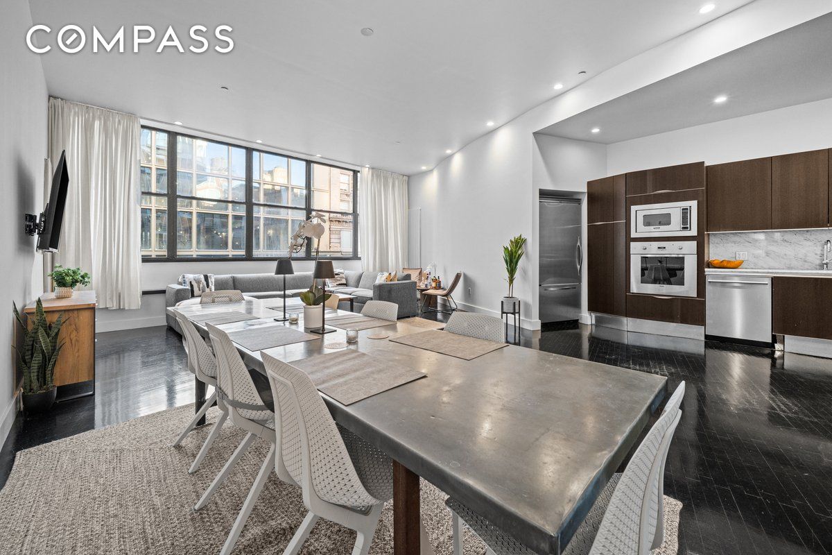 #1 photo, 133 W 14th Street, מנהטן Chelsea , NY 10011