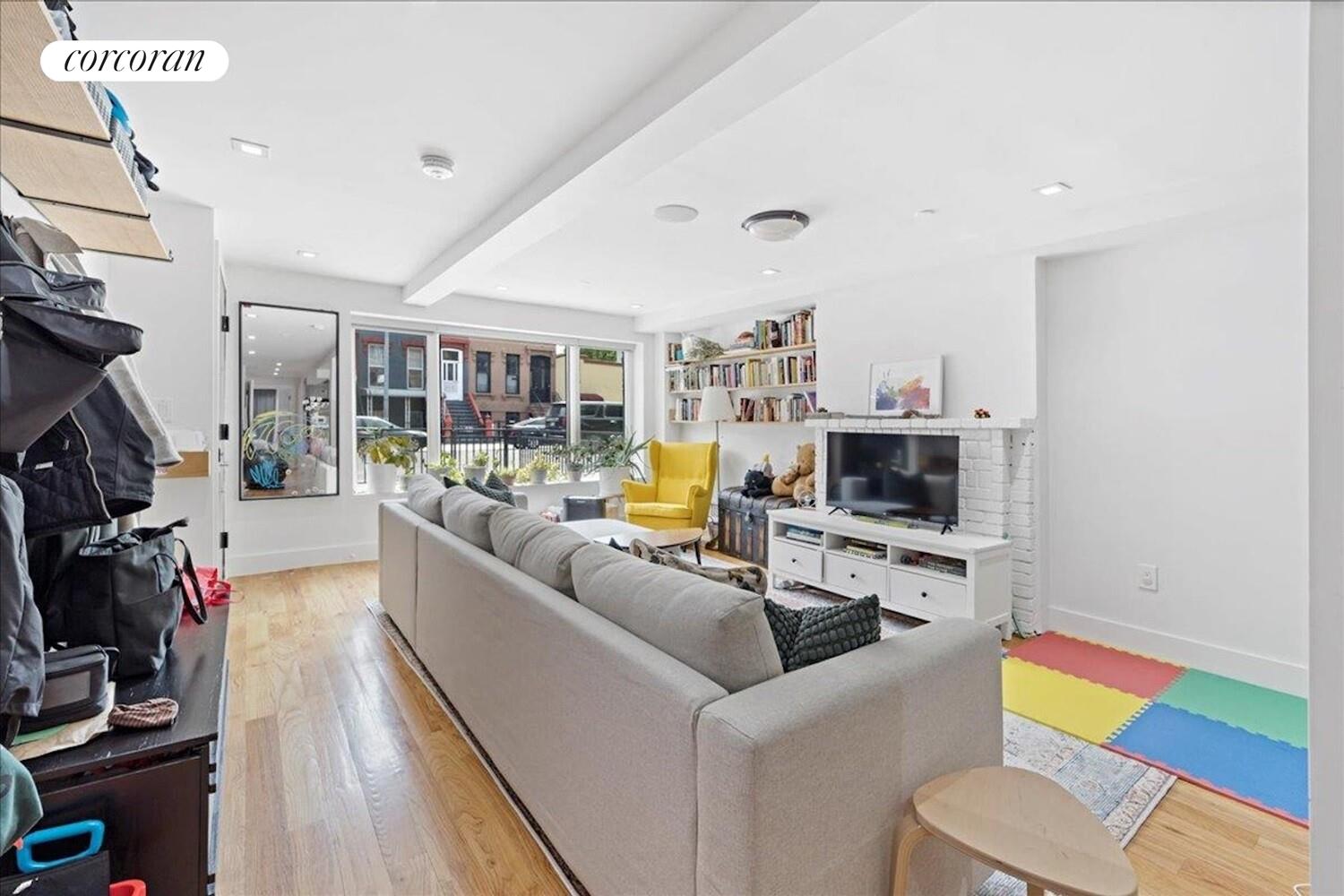 #9 photo, 453 LEXINGTON Avenue, Bedford-Stuyvesant , NY 11221