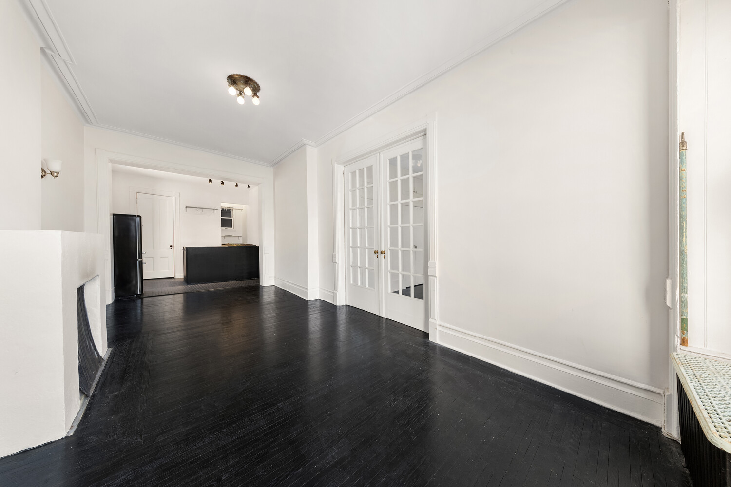 #3 photo, 84 GROVE Street, מנהטן West Village , NY 10014