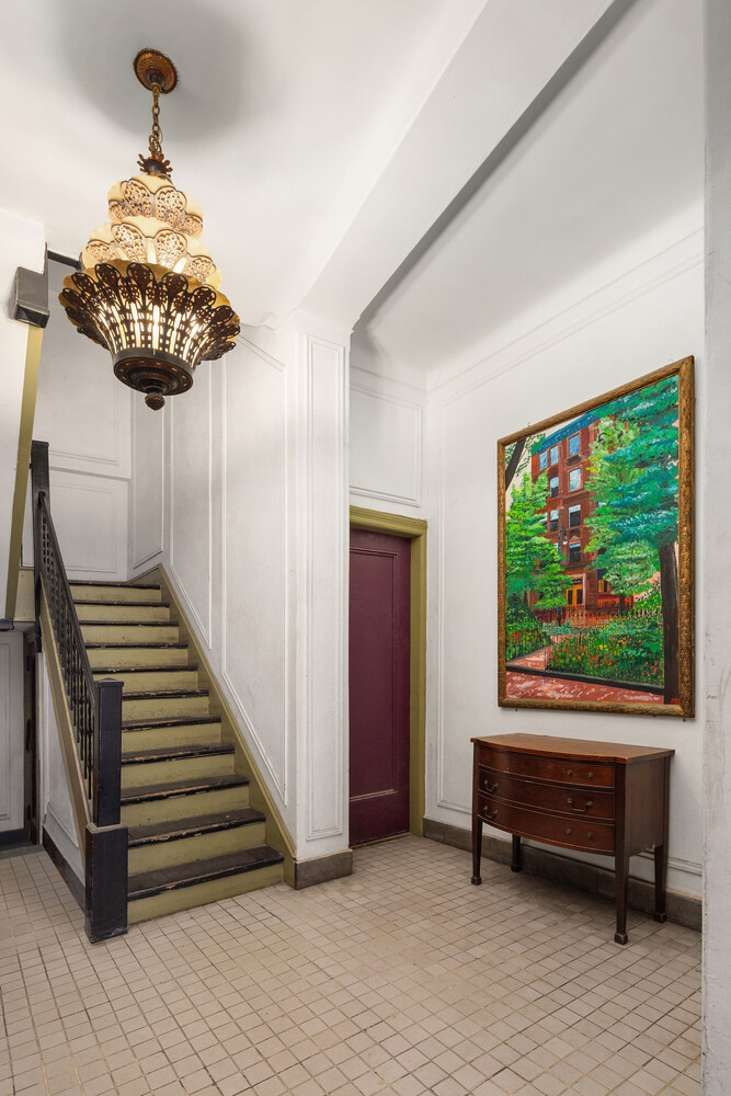 #8 photo, 84 GROVE Street, מנהטן West Village , NY 10014