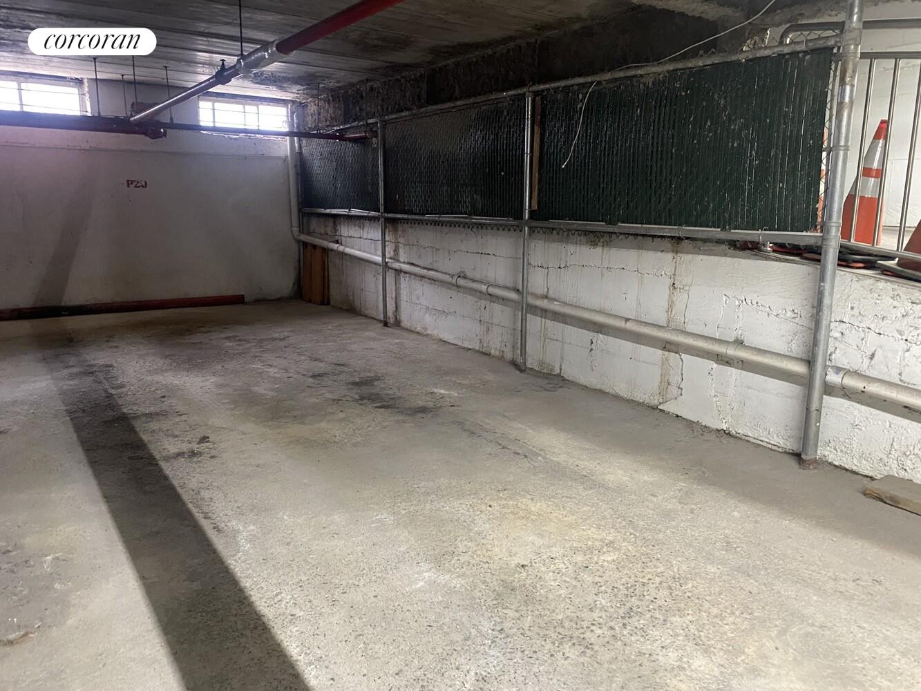 #10 photo, 76-01 113TH Street, 皇后區 森林小丘 Forest Hills , NY 11375