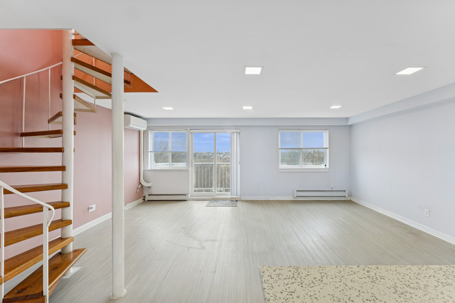 #13 photo, 76-01 113TH Street, 皇后區 森林小丘 Forest Hills , NY 11375