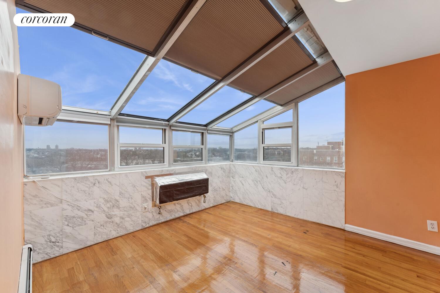 #5 photo, 76-01 113TH Street, 皇后區 森林小丘 Forest Hills , NY 11375