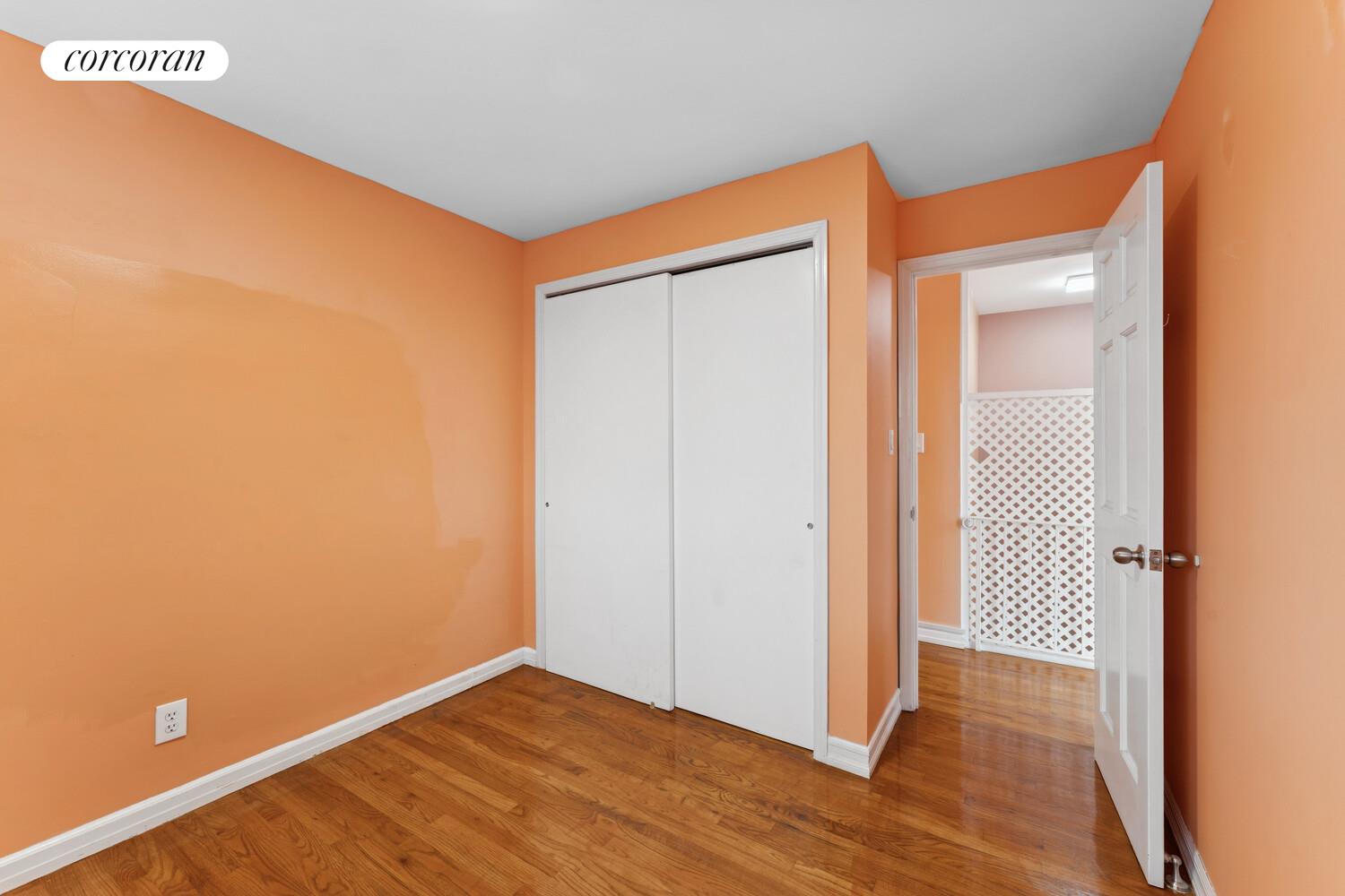 #6 photo, 76-01 113TH Street, 皇后區 森林小丘 Forest Hills , NY 11375