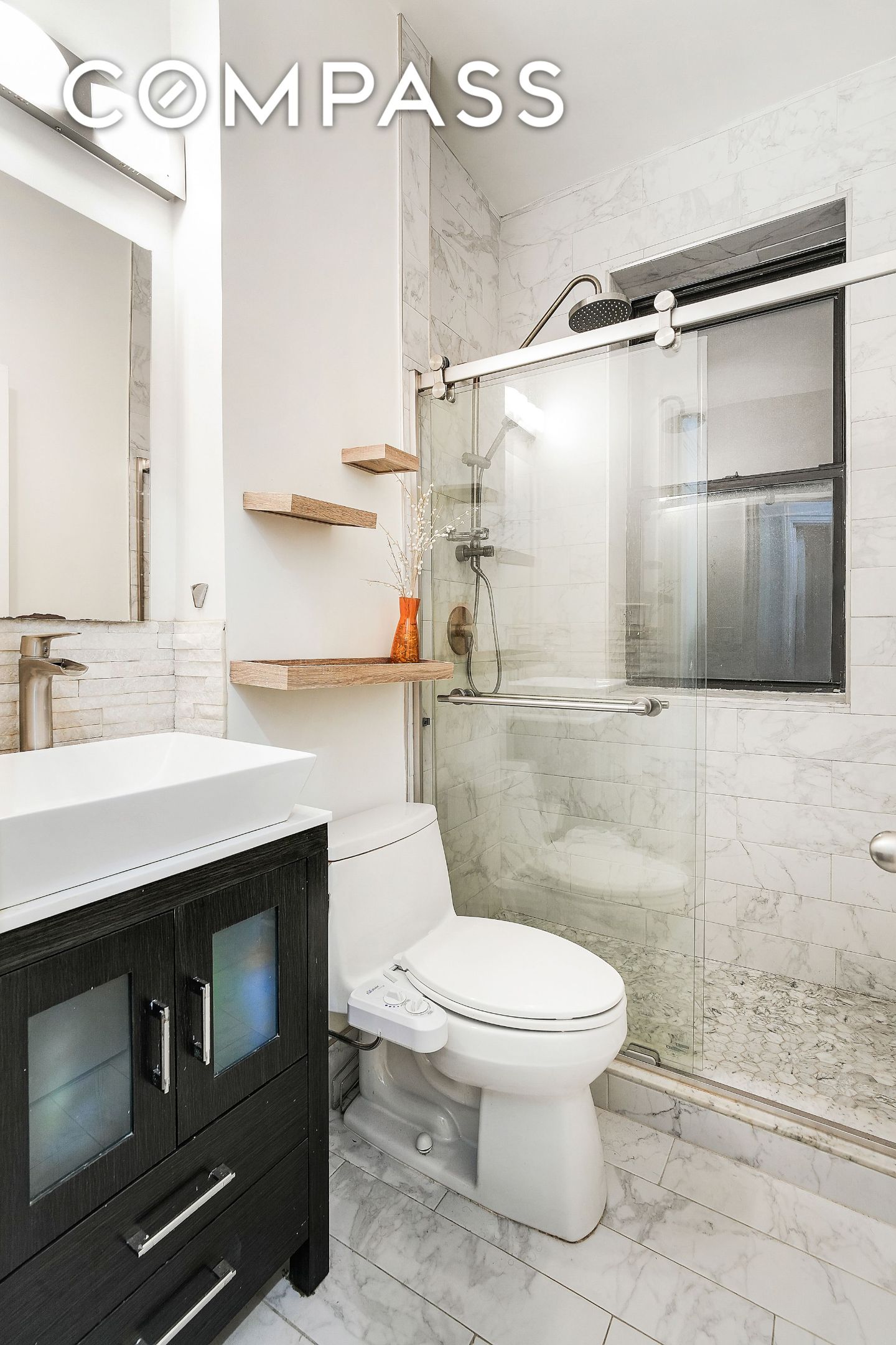 #10 photo, 205 W 54th Street, Midtown , NY 10019