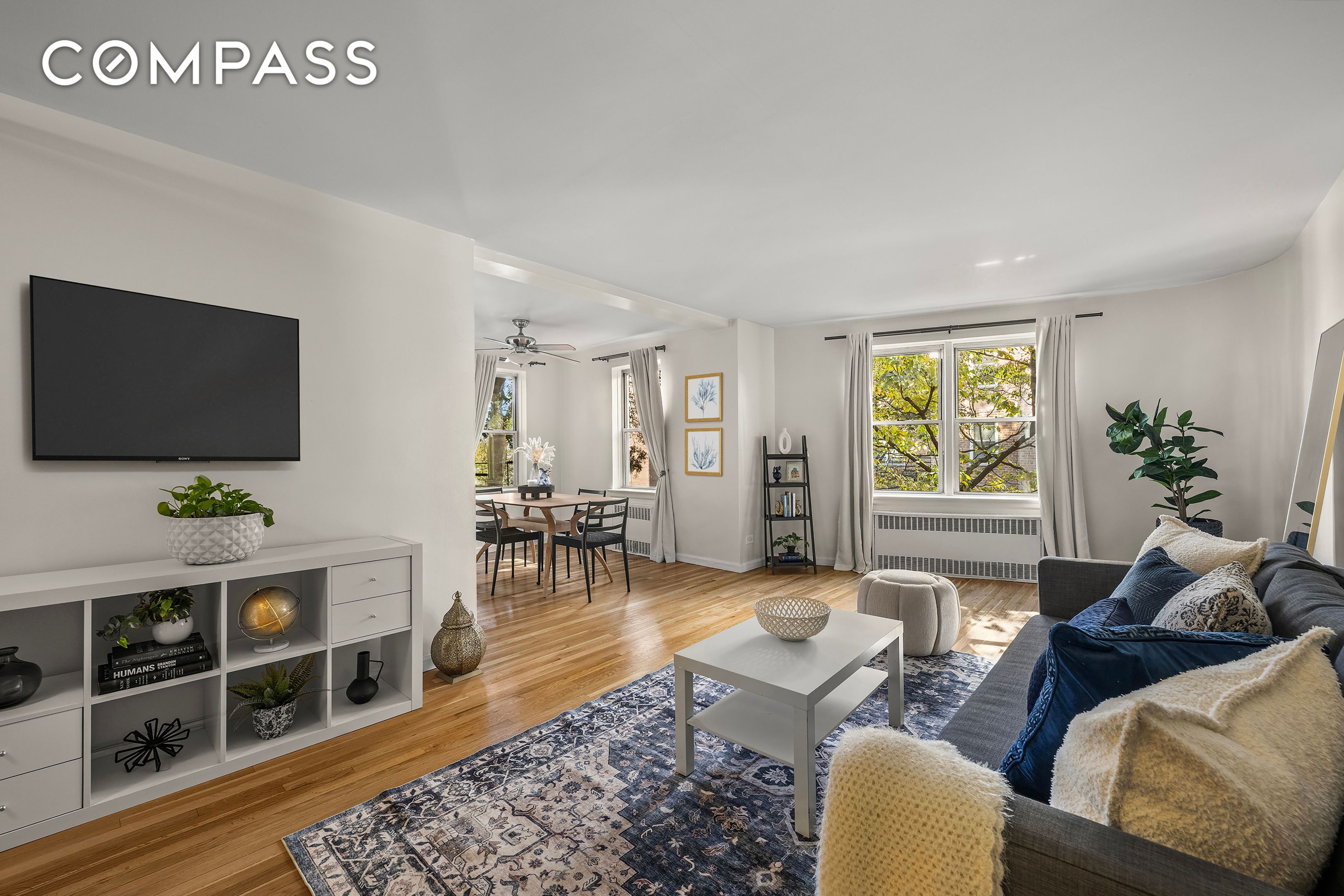 #1 photo, 800 Grand Concourse, 브롱크스 Concourse , NY 10451