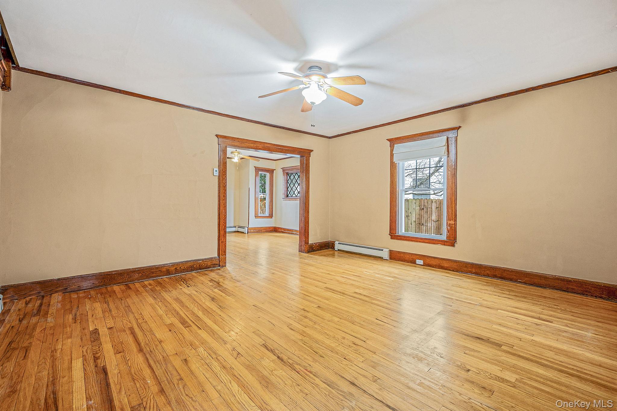 #12 photo, 215 West Avenue, Patchogue , NY 11772