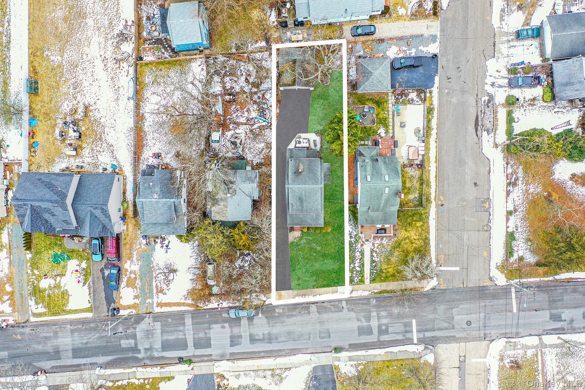 #5 photo, 215 West Avenue, Patchogue , NY 11772