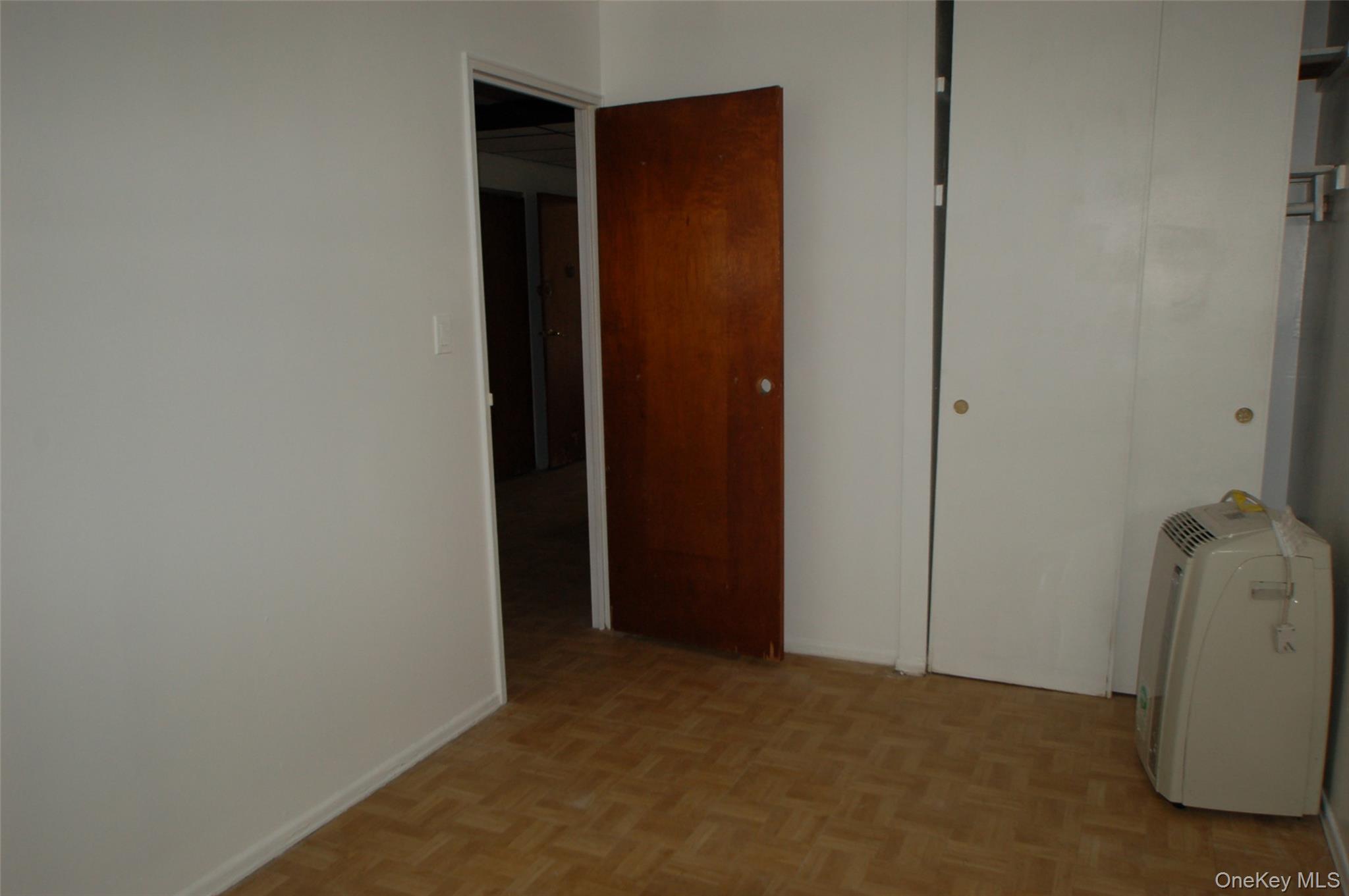 #12 photo, 80-36 138th Street, Briarwood , NY 11435