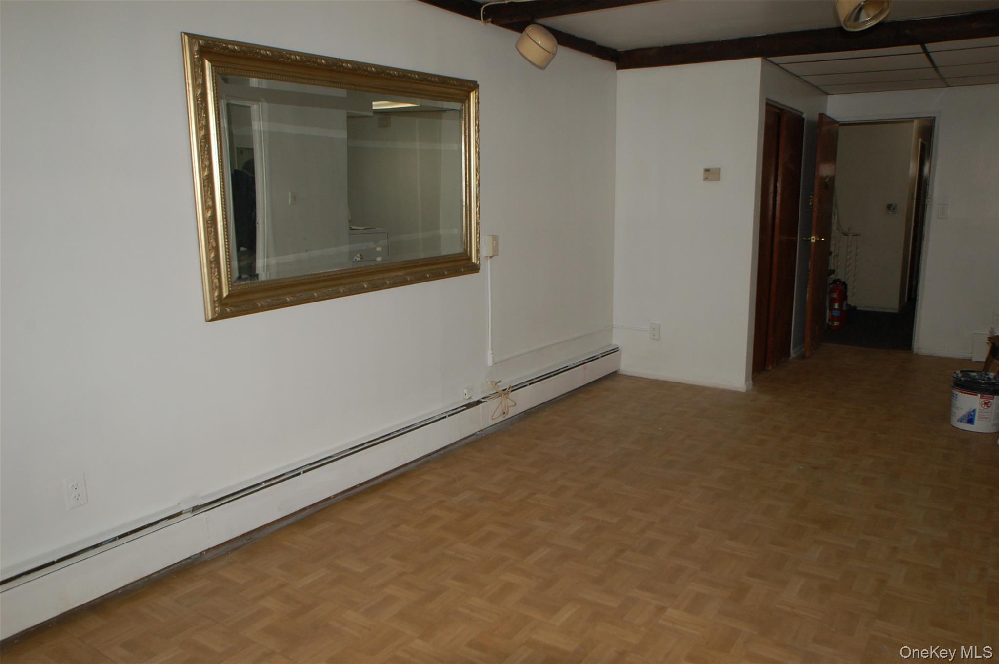 #6 photo, 80-36 138th Street, Briarwood , NY 11435