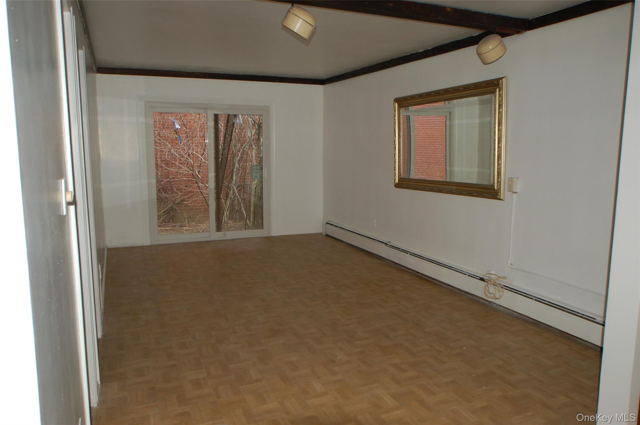 #9 photo, 80-36 138th Street, Briarwood , NY 11435