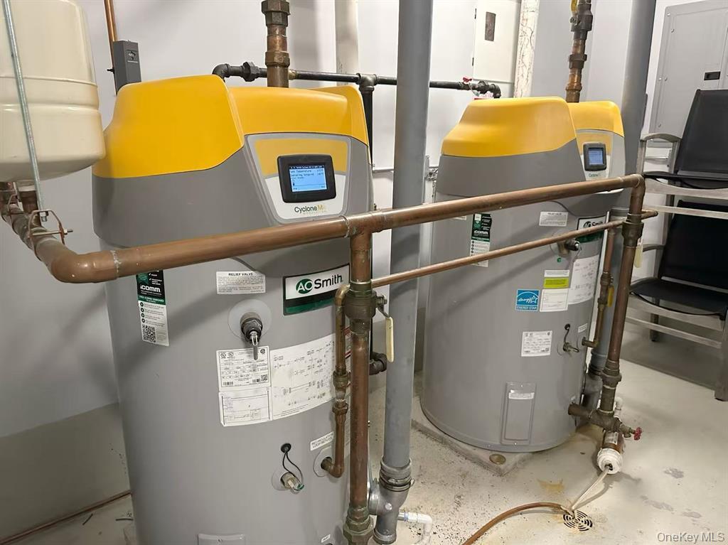 #17 photo, 25-34 Steinway Street, लॉन्ग आइलैंड सिटी Long Island City , NY 11103