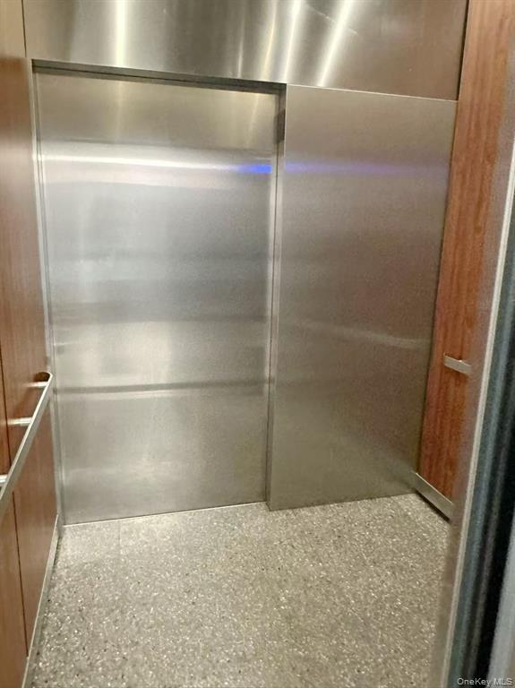 #9 photo, 25-34 Steinway Street, लॉन्ग आइलैंड सिटी Long Island City , NY 11103