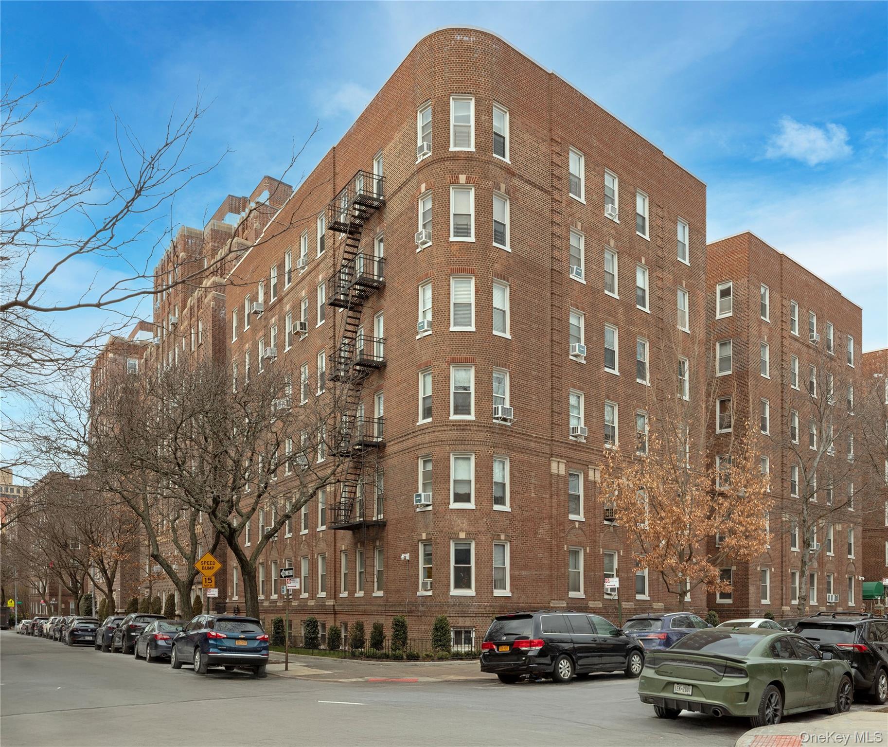 #3 photo, 111-15 75th Avenue, Forest Hills , NY 11375