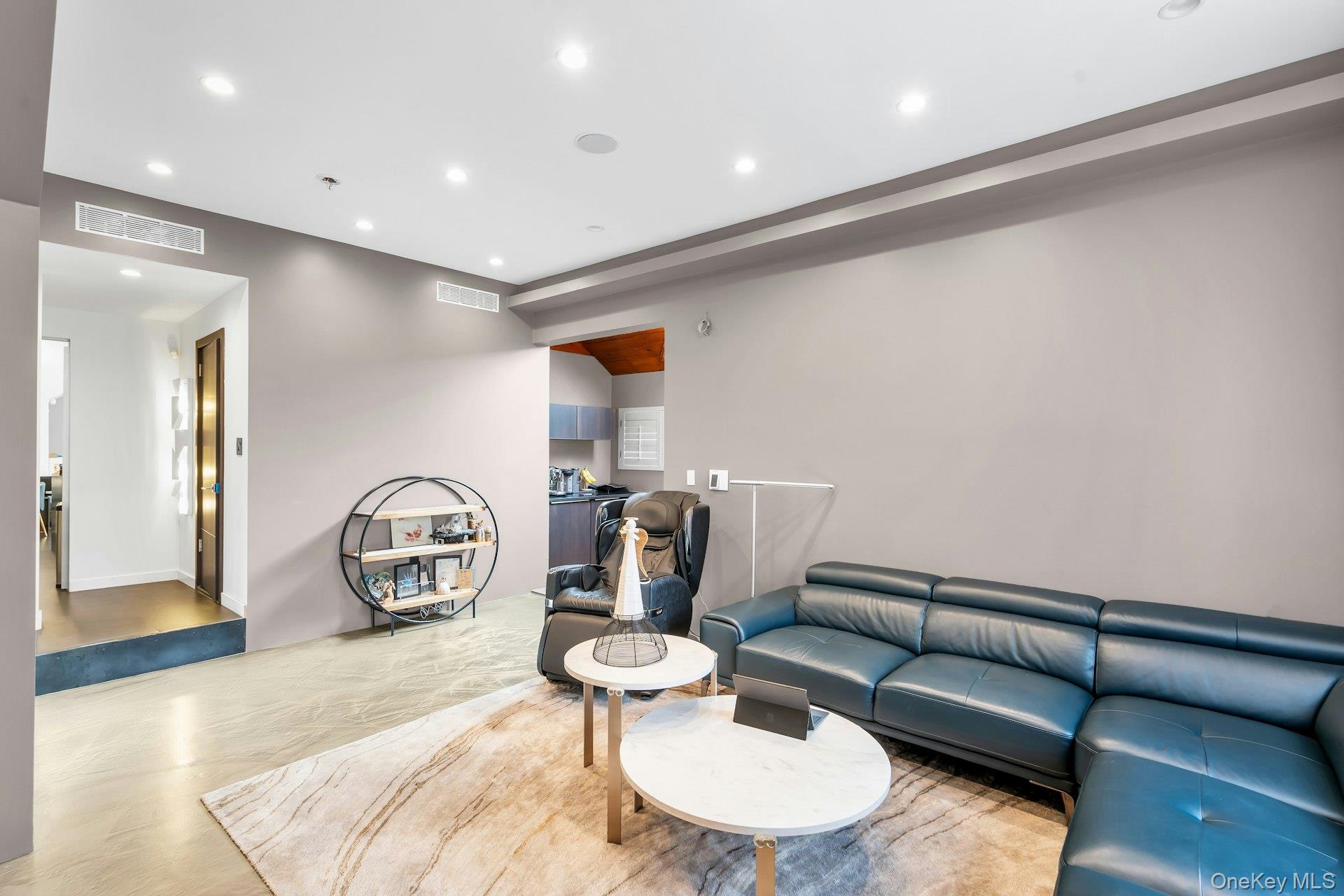 #16 photo, 3 Maple Street, Glenwood Landing , NY 11547