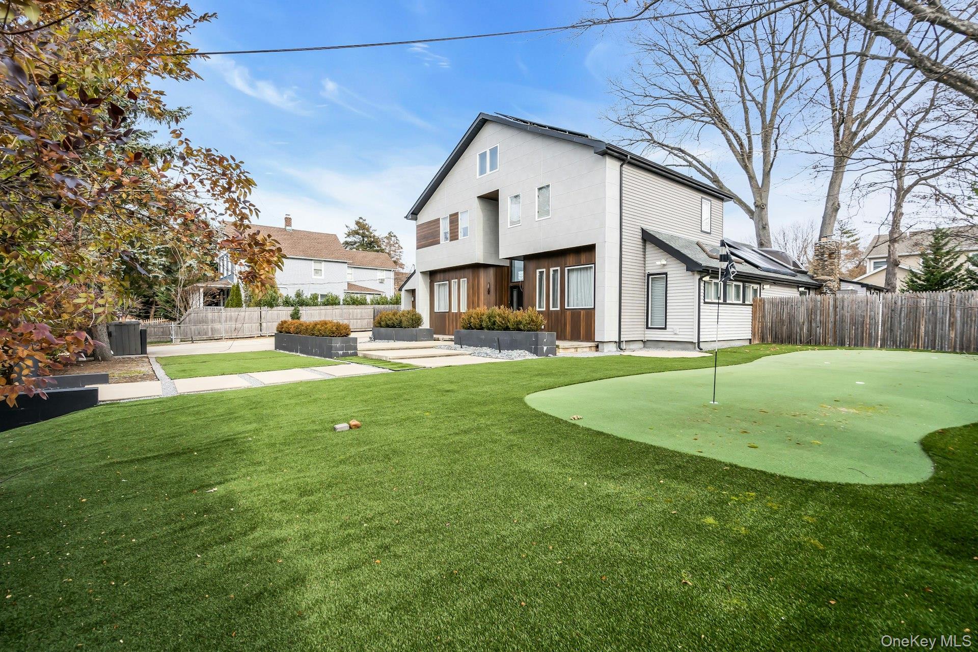 #3 photo, 3 Maple Street, Glenwood Landing , NY 11547