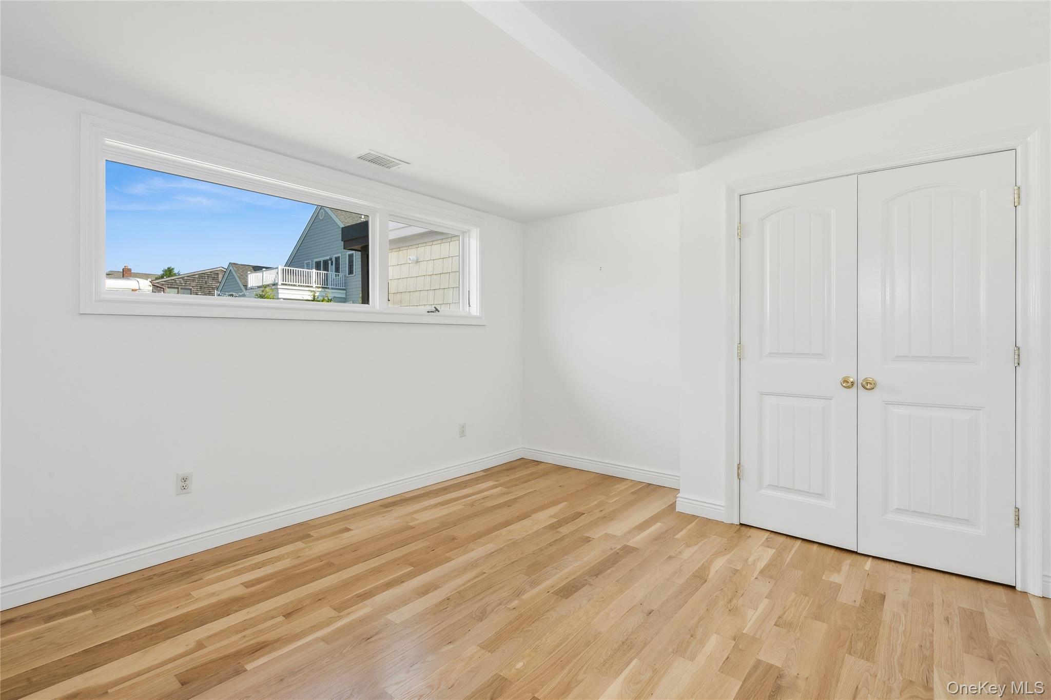 #16 photo, 42 Barracuda, सफ़ोक काउंटी East Quogue , NY 11942