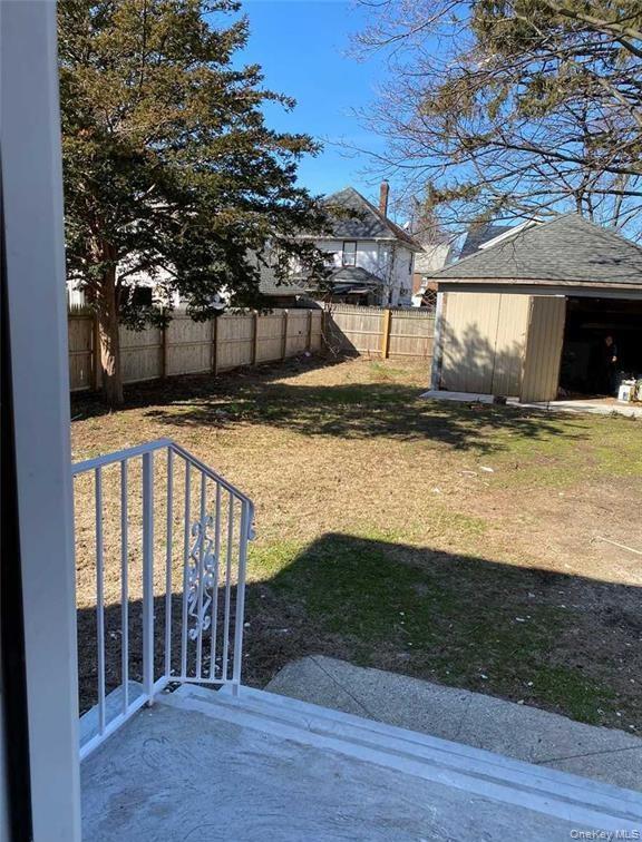 #10 photo, 47 Gladys Avenue, 롱 아일랜드 Hempstead , NY 11550