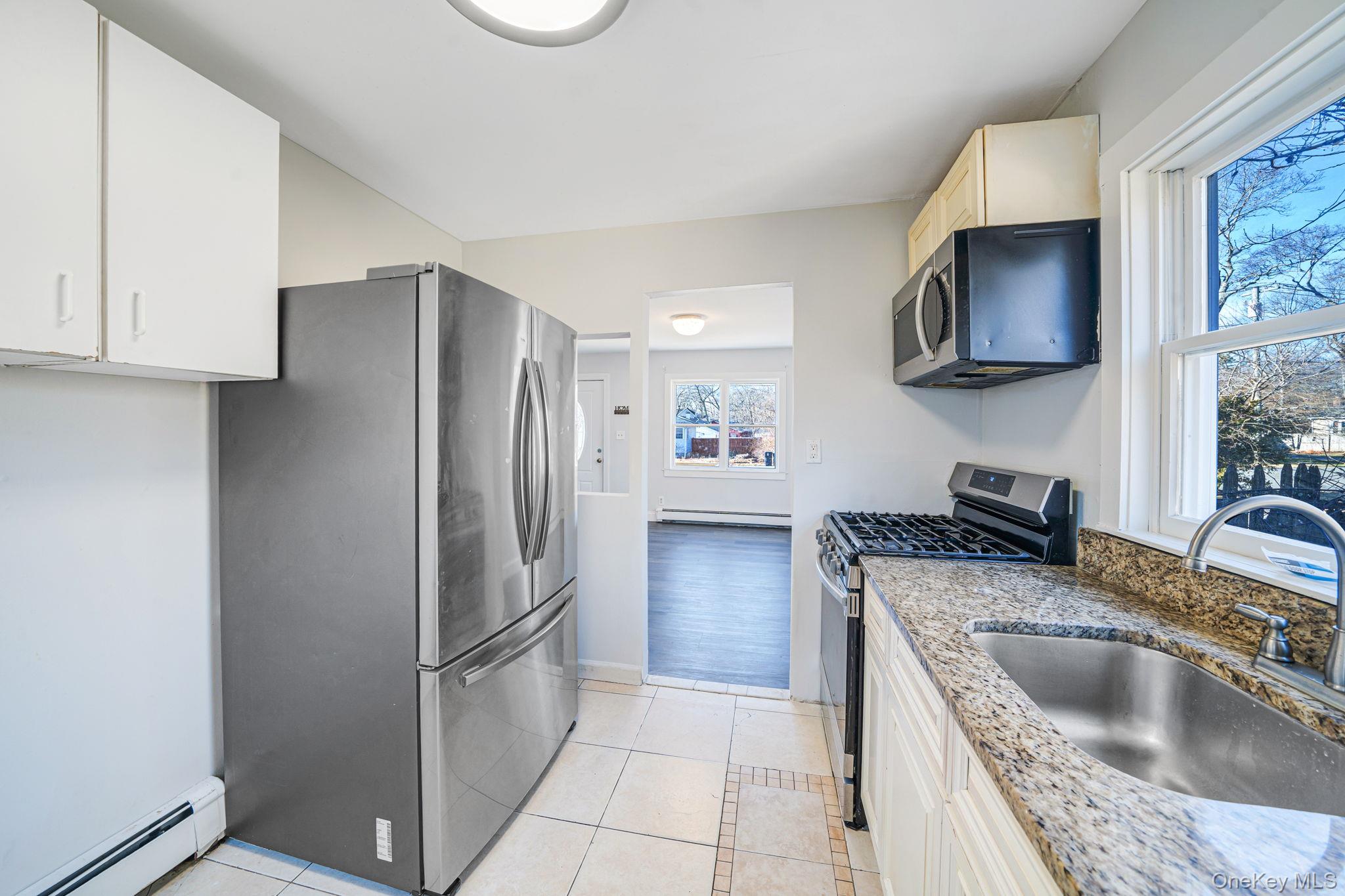 #20 photo, 476 Revilo Avenue, Shirley , NY 11967