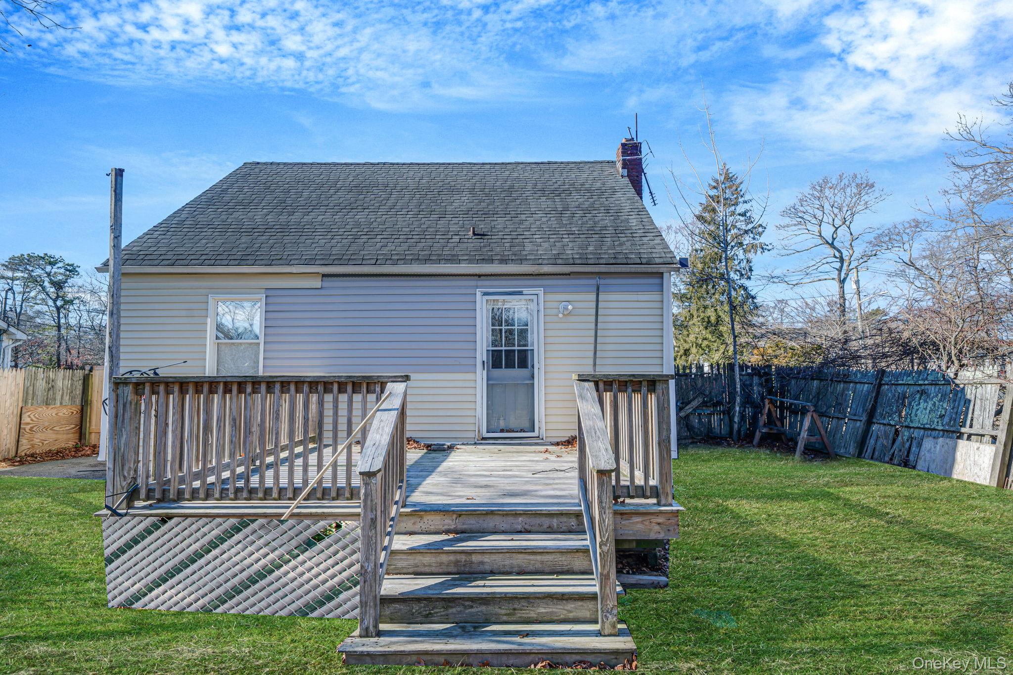 #8 photo, 476 Revilo Avenue, Shirley , NY 11967