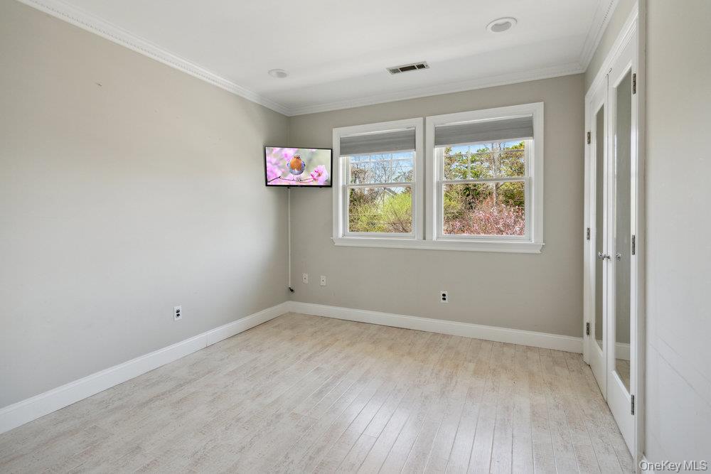 #12 photo, 30 Consuelo Place, Саффолк ‖ Oakdale , NY 11769