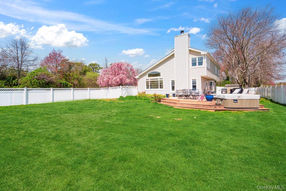 #15 photo, 30 Consuelo Place, Саффолк ‖ Oakdale , NY 11769