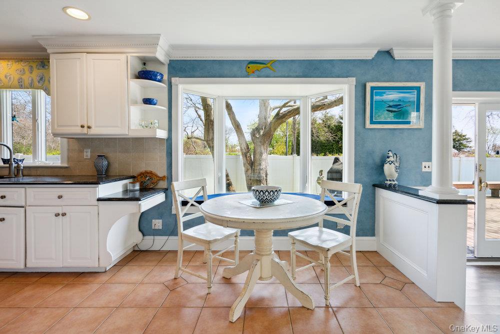 #5 photo, 30 Consuelo Place, Саффолк ‖ Oakdale , NY 11769