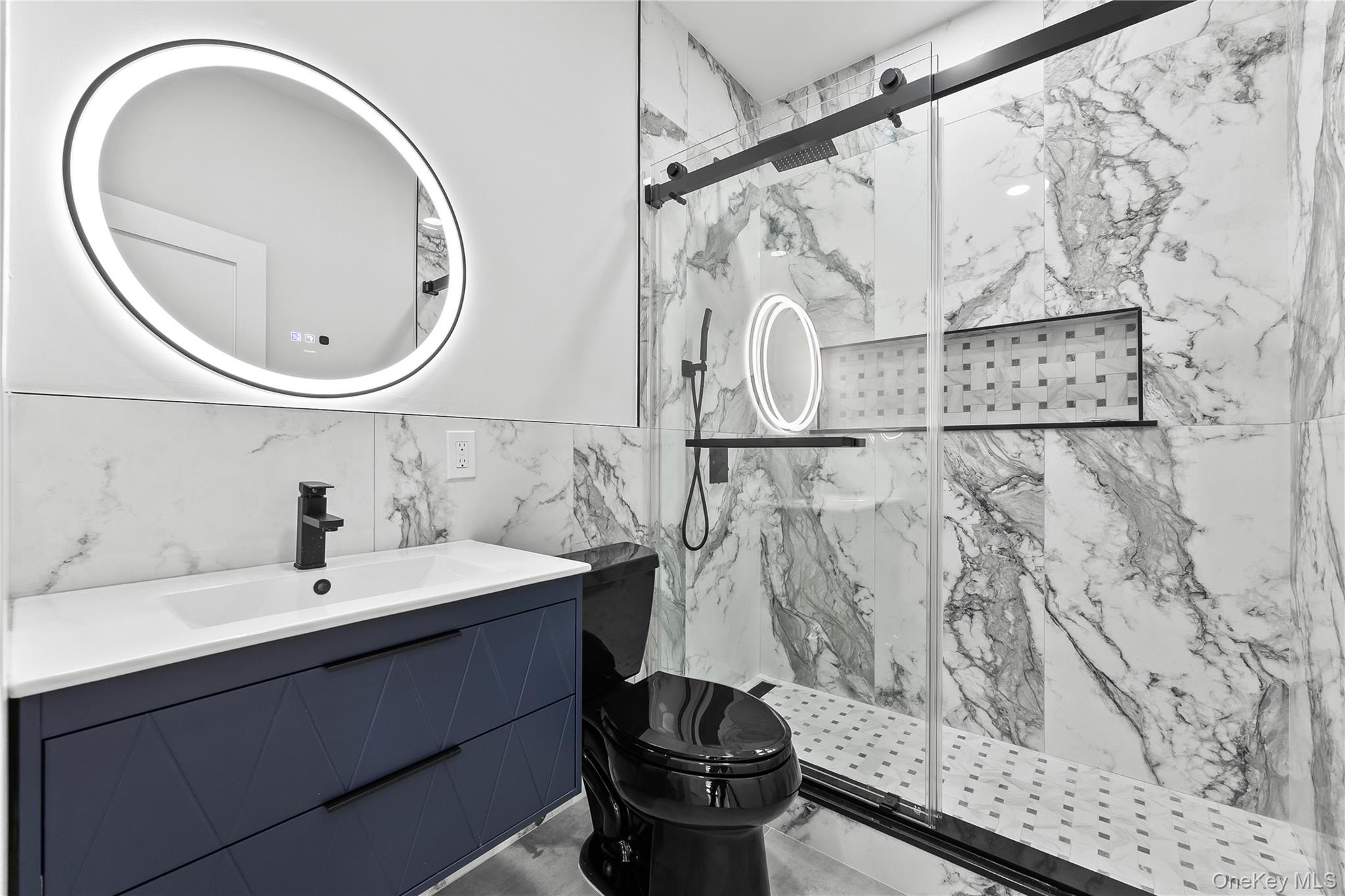 #14 photo, 2 Orchid Road, Levittown , NY 11756