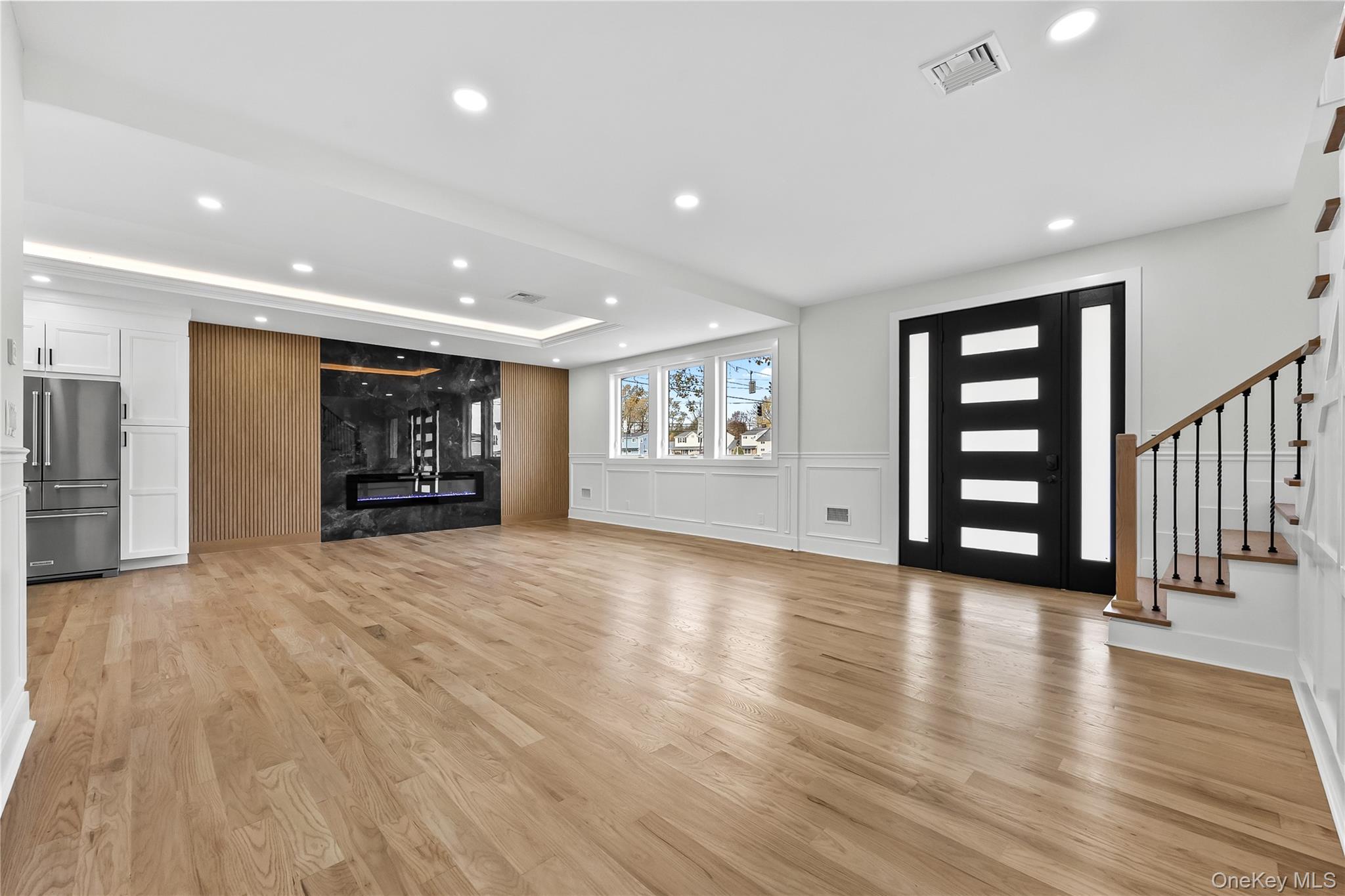 #5 photo, 2 Orchid Road, Levittown , NY 11756