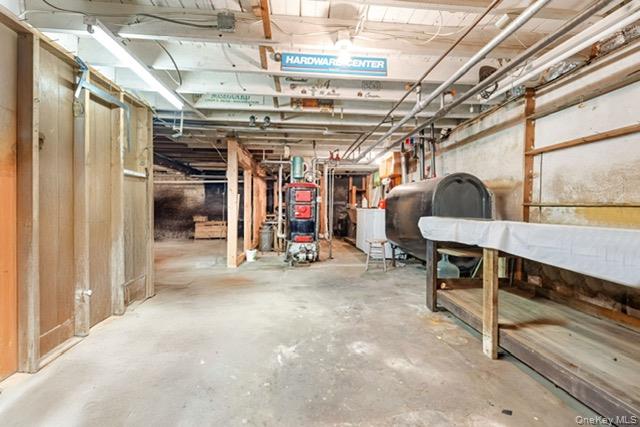 #14 photo, 84 Bay Avenue, Hicksville , NY 11801